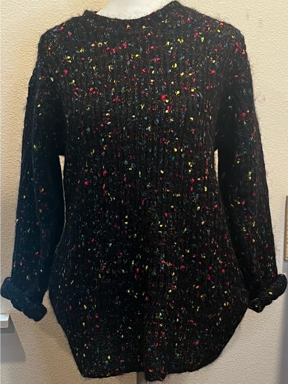 VTG Rochelle Black Speckled Cozy Knit Womens Sweater womens large